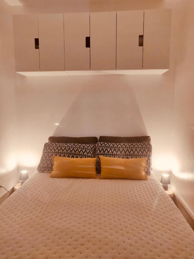 Mandelieu Grand Studio Avec Piscine Et Proche De La Mer Экстерьер фото